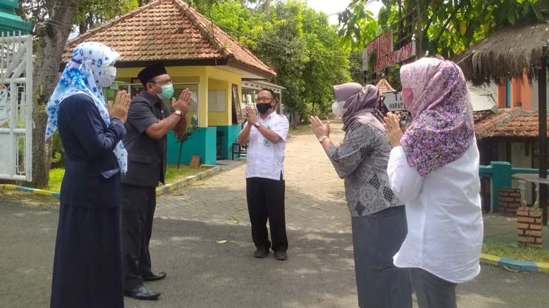 Kunjungan5